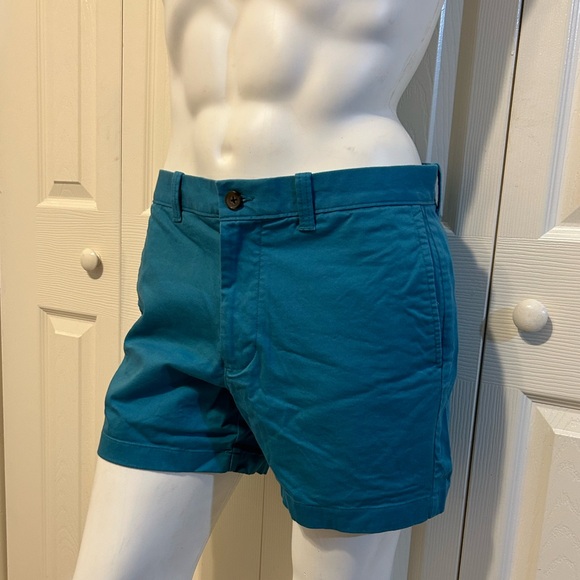J. Crew 5” flex chino short Size 33 - Picture 2 of 6